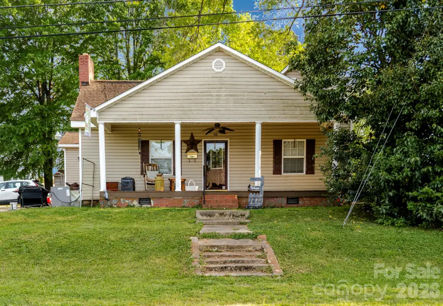 416 E Washington Avenue, Bessemer City, NC 28016 - #2