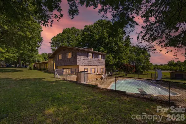 3634 Brookwood Drive, Maiden, NC 28650
