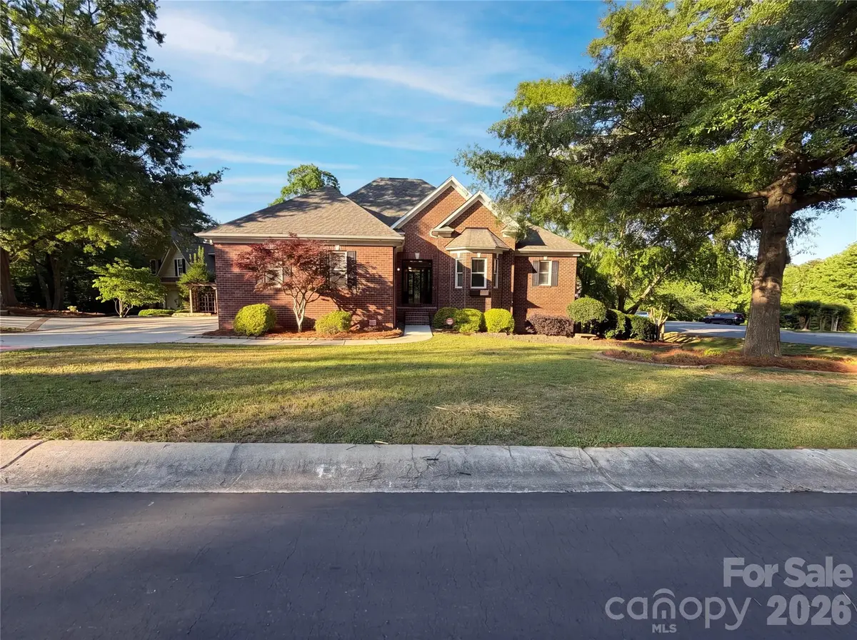 142 Canterbury Crossing, Fort Mill, SC 29708 - #1