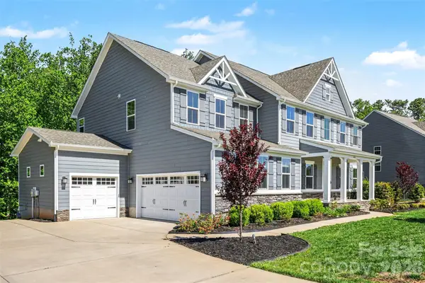 824 Abbeywood Drive, Waxhaw, NC 28173