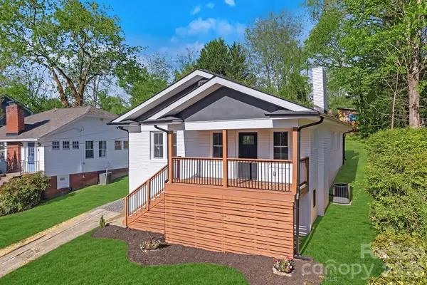 154 Laurel Loop, Asheville, NC 28806