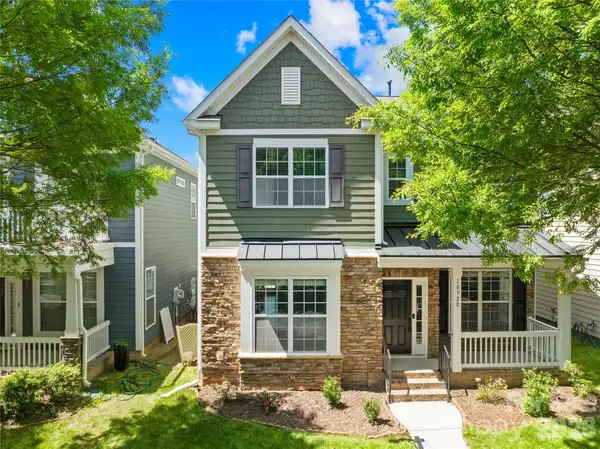 10520 Royal Winchester Drive, Charlotte, NC 28277