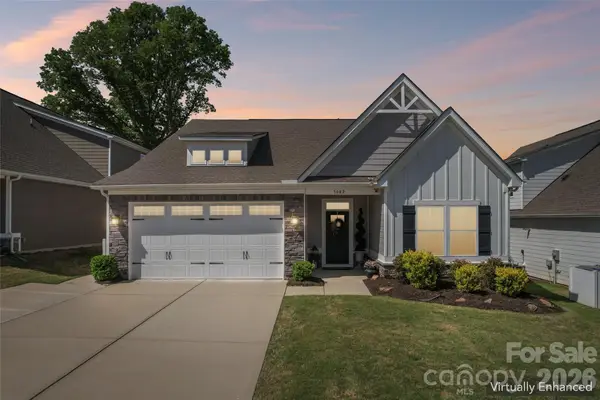 5042 Summer Surprise Lane, Charlotte, NC 28215