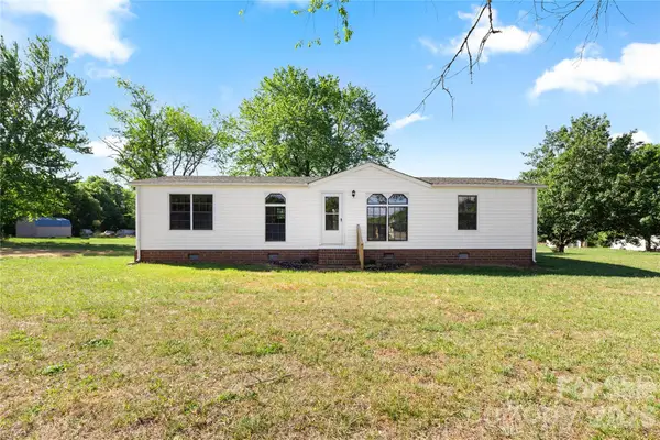 8511 Cloverfield Drive, Kannapolis, NC 28081