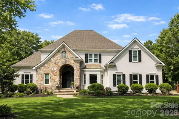 18928 Peninsula Point Drive, Cornelius, NC 28031