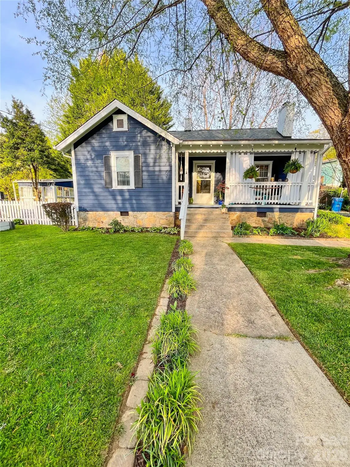 271 Brook Street, Waynesville, NC 28786 - #1