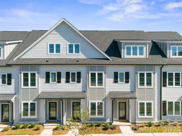 242 Freeland Lane, Charlotte, NC 28217