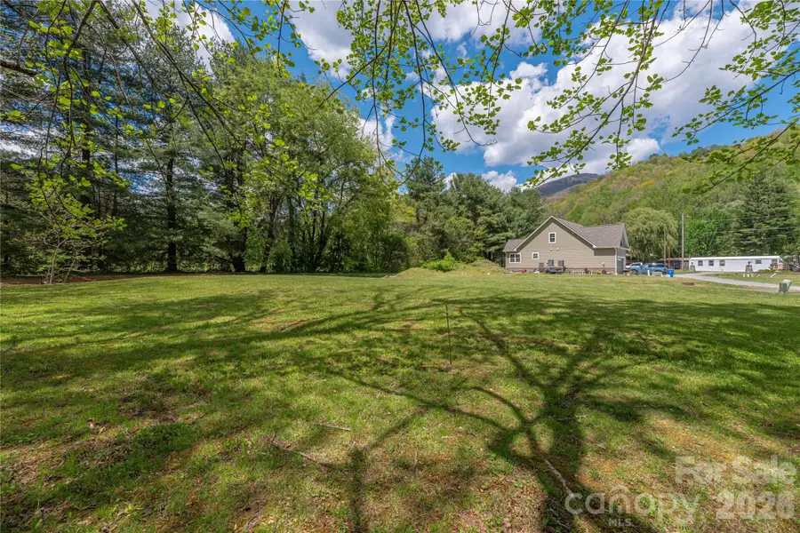 500 Sophie Road, Maggie Valley, NC 28751 - #2