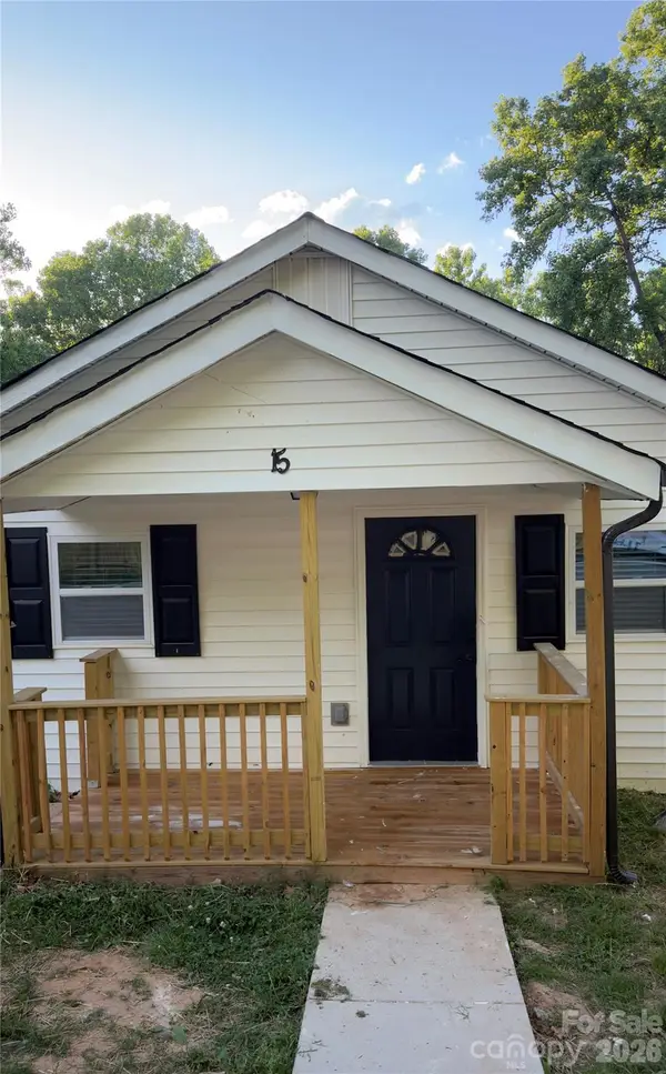 15 Groves Street, Cramerton, NC 28032