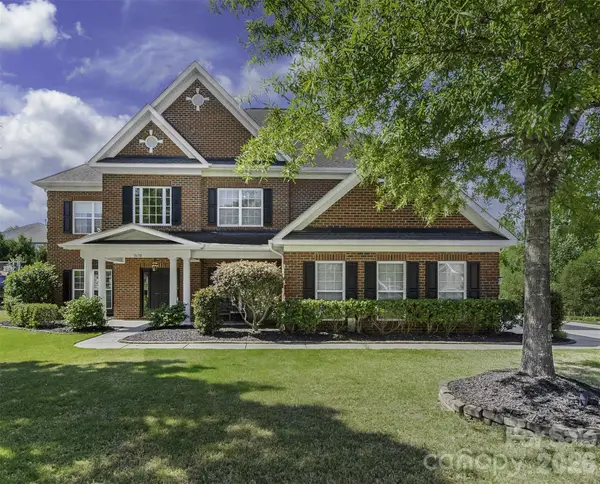 8638 Savannah Road, Harrisburg, NC 28075