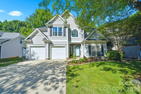 16214 Grafham Circle, Huntersville, NC 28078
