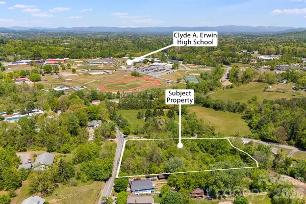 174 Ben Lippen Road, Asheville, NC 28806