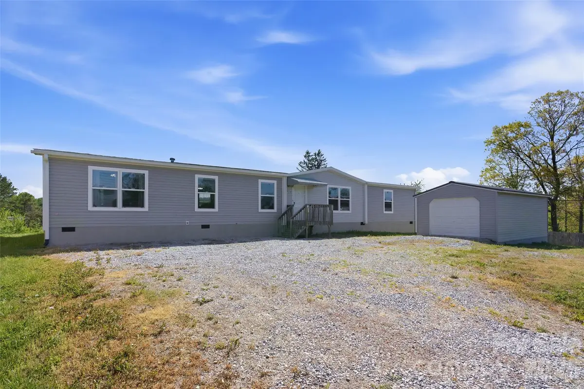 123 Big Oak Road, Hendersonville, NC 28792 - #1