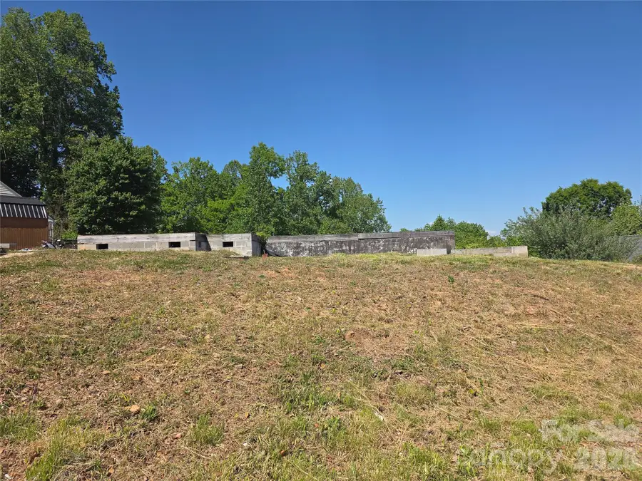 68 Nancy Tolley Street, Marion, NC 28752 - #3