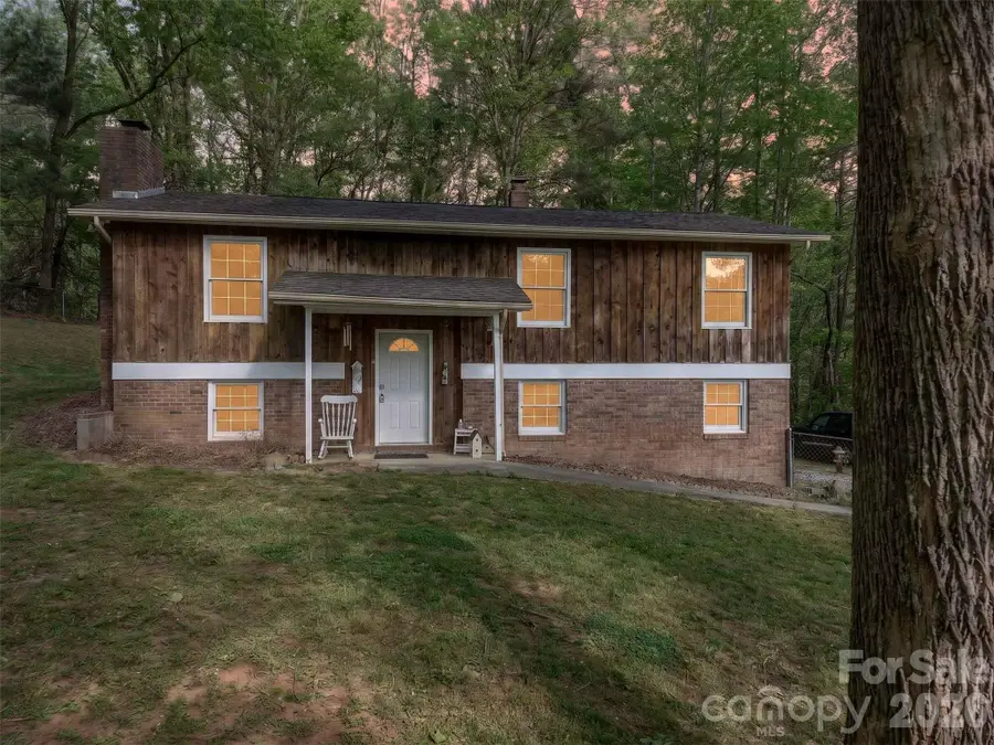 404 Ciccone Drive, Hendersonville, NC 28791 - #2