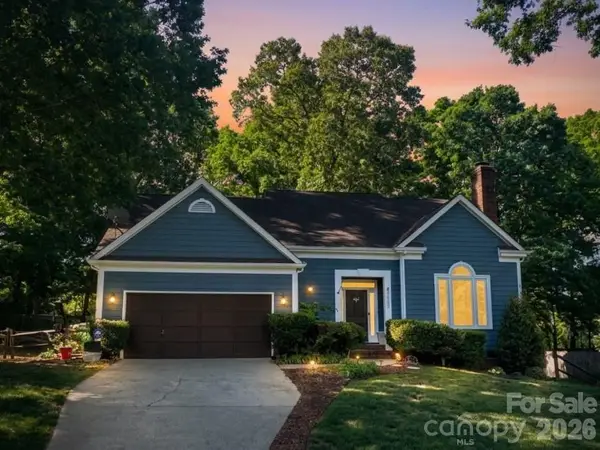 2133 Highland View Lane, Charlotte, NC 28214