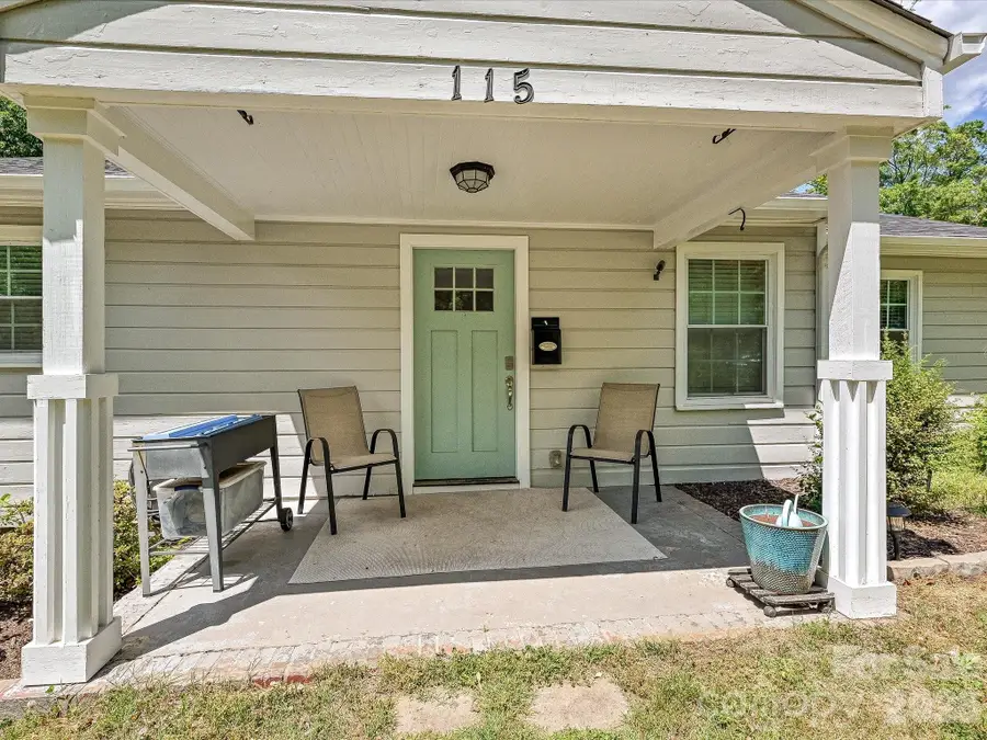 115 N Gardner Avenue, Charlotte, NC 28216 - #2