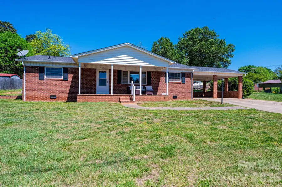 2984 Lutz Boulevard, Newton, NC 28658 - #3