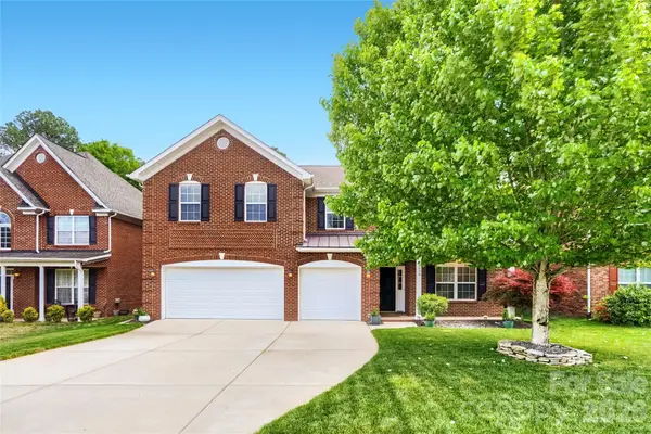 2834 Bivins Street, Davidson, NC 28036