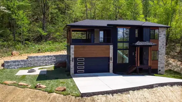 134 View Ridge Parkway, Leicester, NC 28748