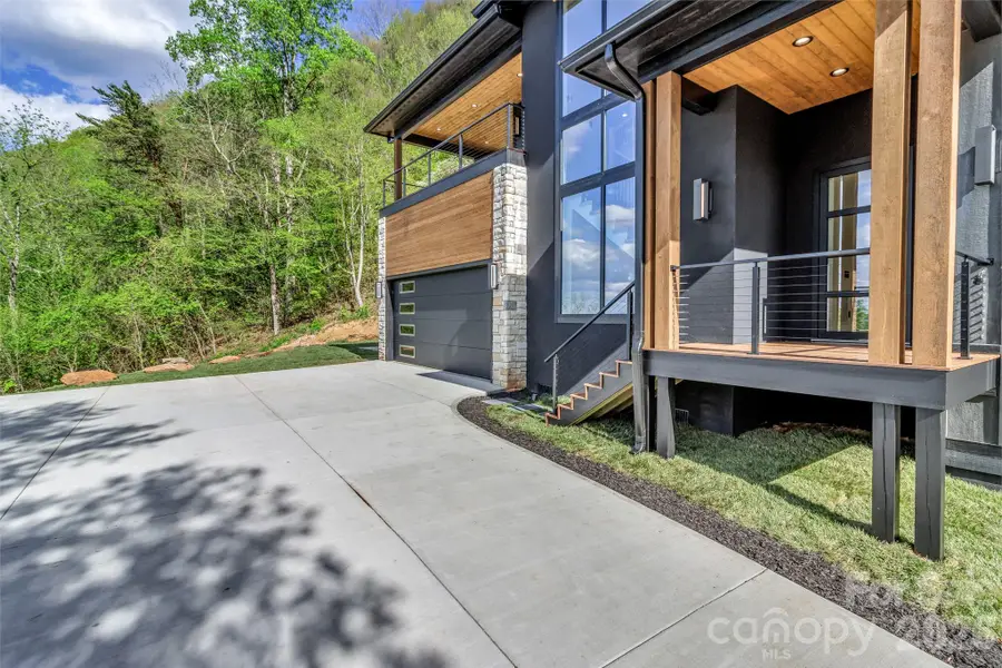 134 View Ridge Parkway, Leicester, NC 28748 - #3