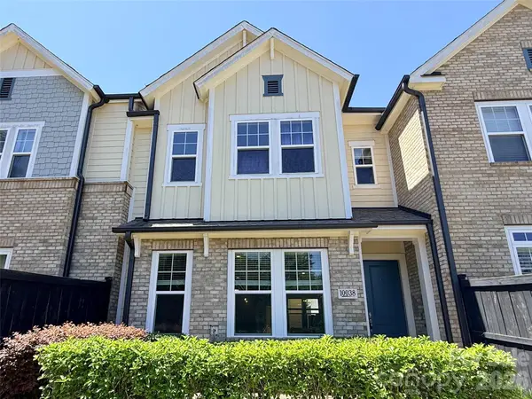 10038 Wayfair Meadow Court, Charlotte, NC 28277