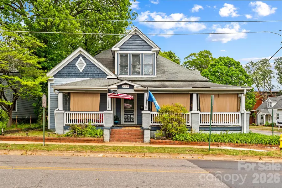 633 S Race Street, Statesville, NC 28677 - #2