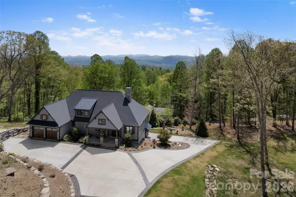 231 Tower Circle, Hendersonville, NC 28739