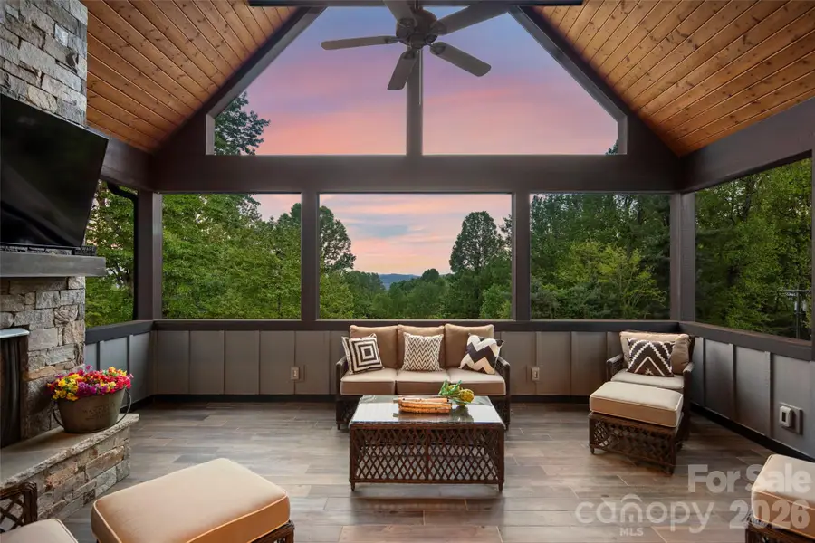 231 Tower Circle, Hendersonville, NC 28739 - #2
