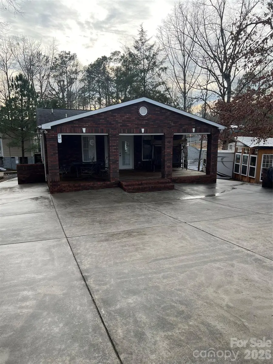 129 Twin Bluff Trail, Mount Gilead, NC 27306 - #2