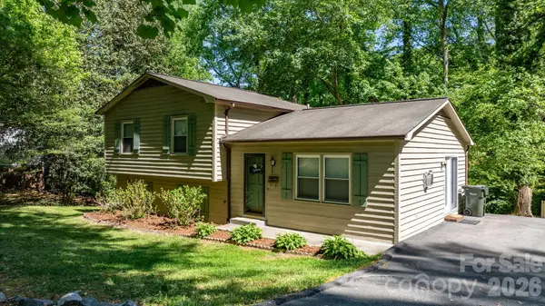 216 Davis Drive, Morganton, NC 28655