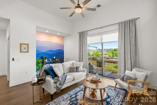 68 Craven Street #206, Asheville, NC 28806