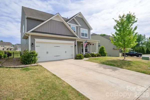 113 Lantern Acres Drive, Mooresville, NC 28115