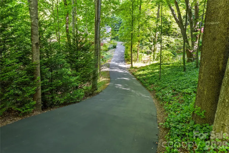 128 Churchill Downs Drive, Fairview, NC 28730 - #3