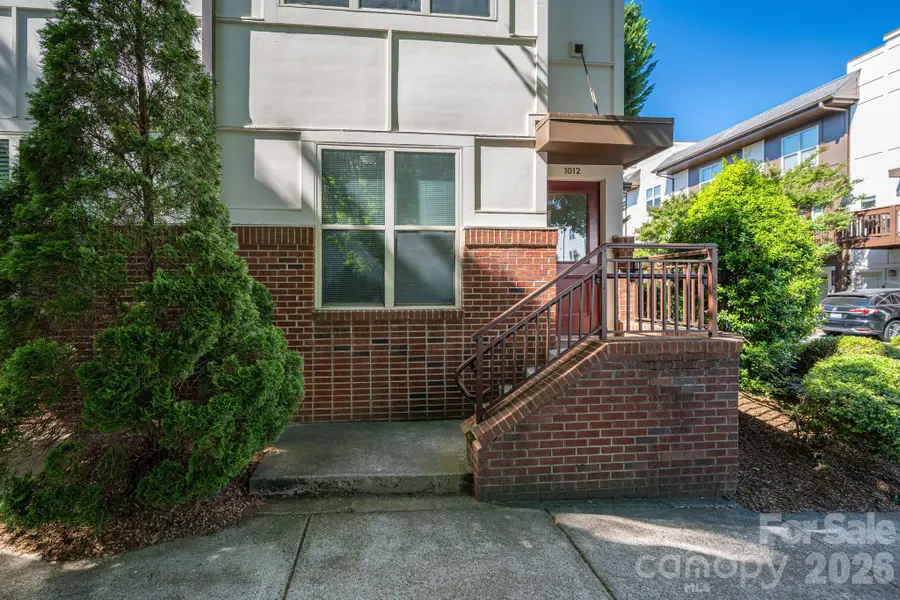 1012 Skyline View Way, Charlotte, NC 28204 - #2