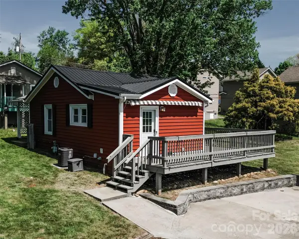 60 Shiloh Road, Asheville, NC 28803