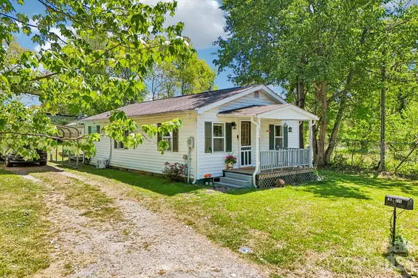 235 Gull Avenue #431, East Flat Rock, NC 28726