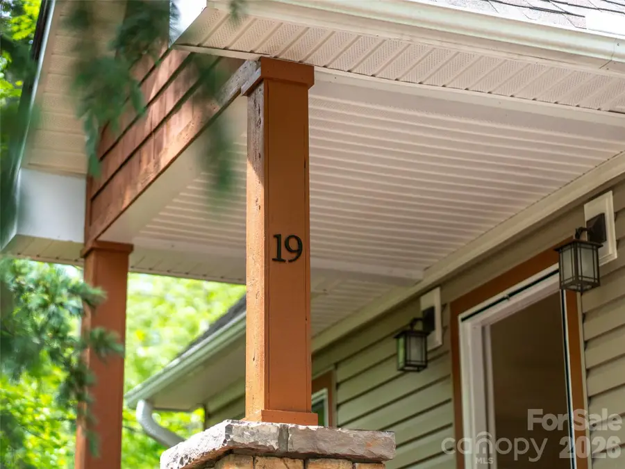 19 Stone Cottage Road, Asheville, NC 28806 - #3