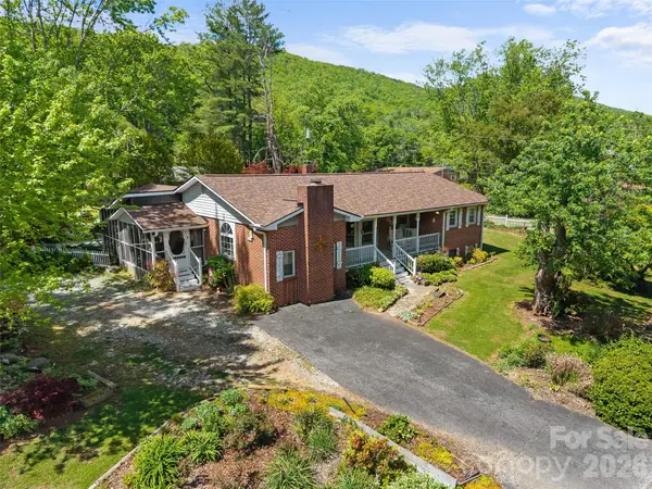 4 Forge Drive, Mills River, NC 28759