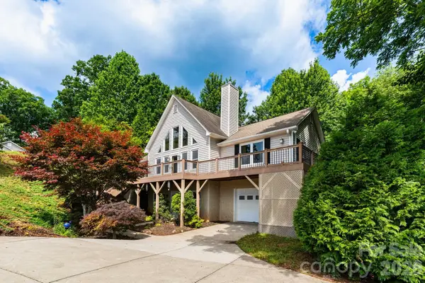 44 Deer Meadows Drive, Candler, NC 28715