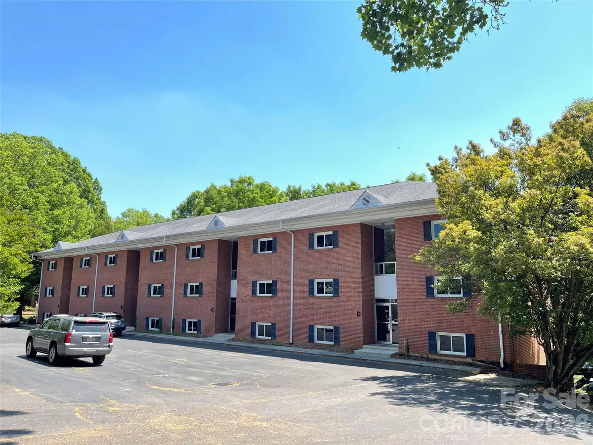 400 Queens Road #E5, Charlotte, NC 28207 - #1