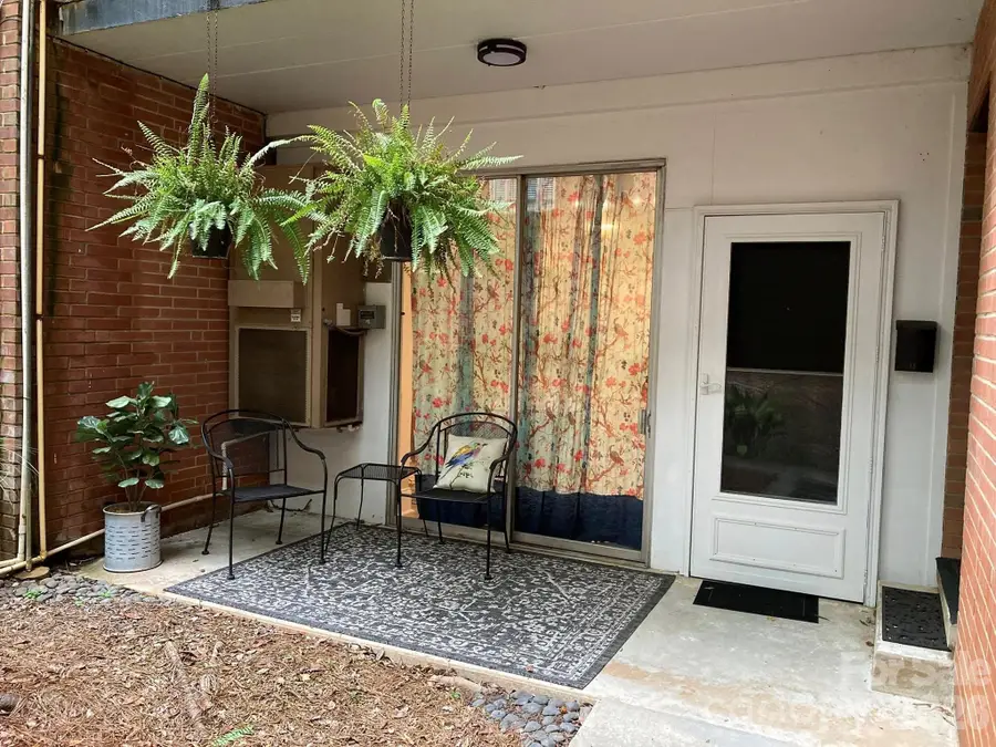 400 Queens Road #E5, Charlotte, NC 28207 - #2