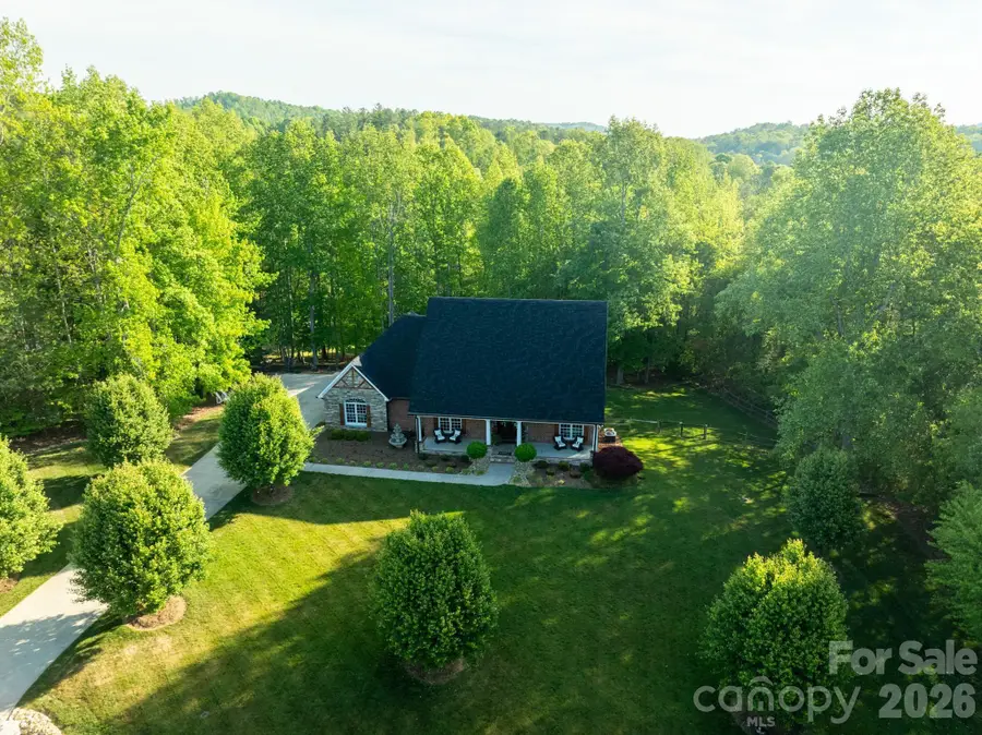 2447 Thornfield Drive, Lenoir, NC 28645 - #2