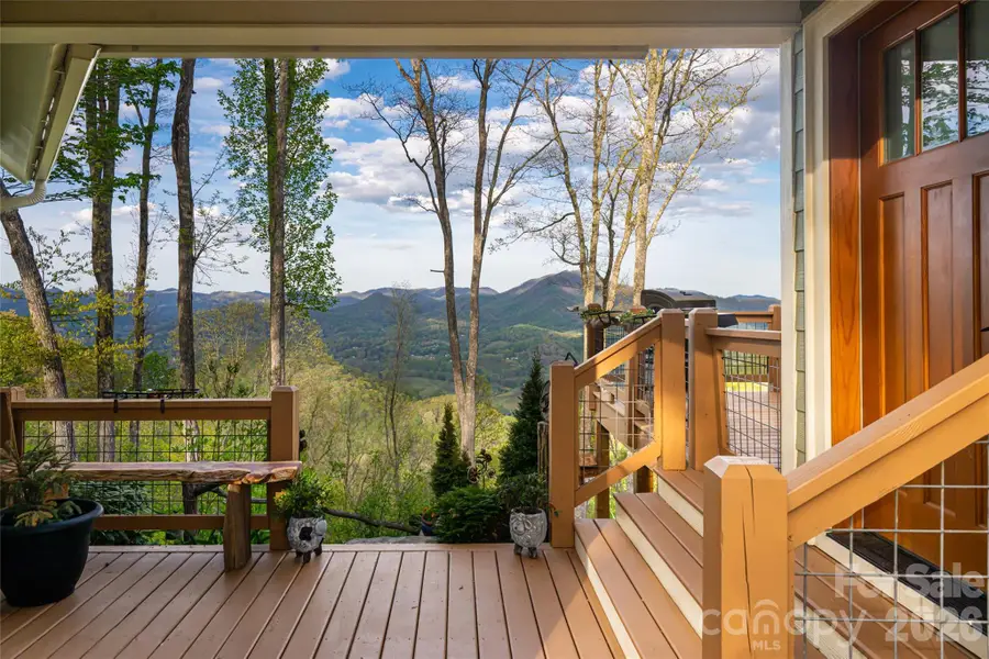 366 Signature Row Boulevard, Waynesville, NC 28785 - #2