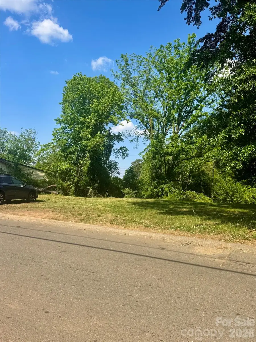 3023 Reid Avenue, Charlotte, NC 28208 - #2