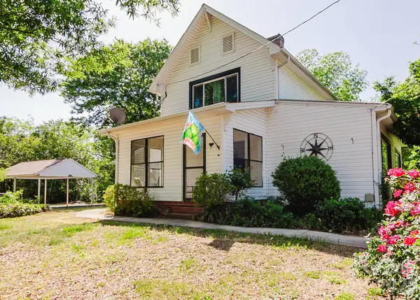 97 Nantahala Street, Badin, NC 28009