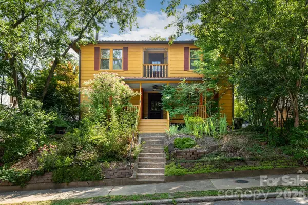 3 Woodlawn Avenue, Asheville, NC 28801