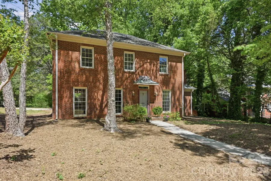 9701 Enid Lane, Matthews, NC 28105 - #2