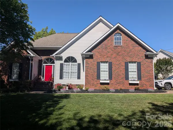 13827 Lymington Court, Mint Hill, NC 28227