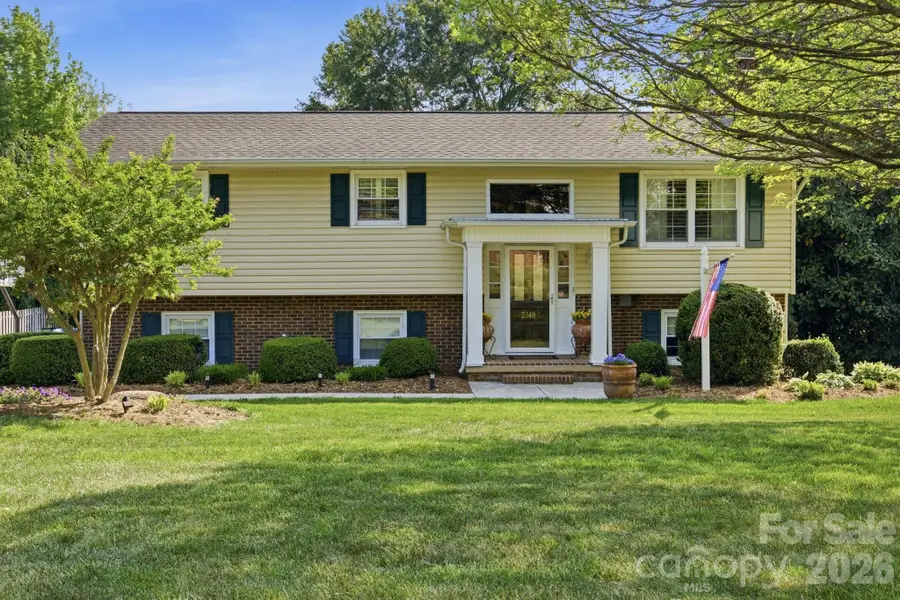 2340 24th Avenue Ne, Hickory, NC 28601 - #3